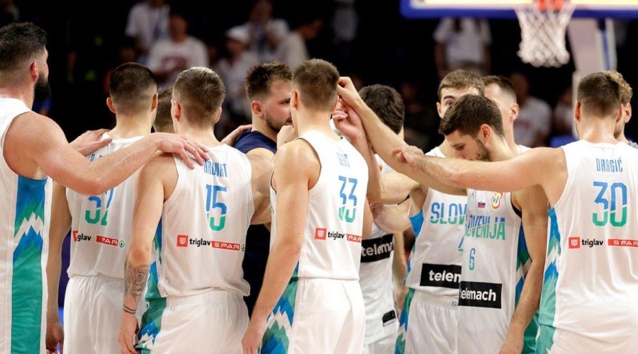 Slovenski selektor Aleksander Sekulić po uspešnem začetku svari pred previdnostjo: "Čaka nas nasprotnik, ki ima kar ..." (foto: Profimedia)