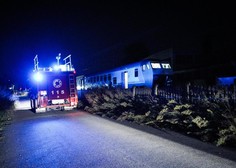 Pet mrtvih v grozljivi nesreči: vlak vozil s 160 kilometri na uro, nato pa ...