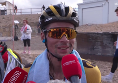 Izjemna predstava Jumbo Visme in Primoža Rogliča (pridobil je več kot pol minute)