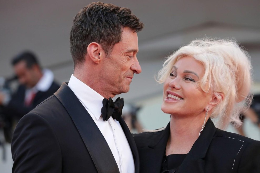 Hugh Jackman je imel skoraj tri desetletja oči le za svojo ženo, nove izvoljenke ne skriva več (FOTO) (foto: Profimedia)