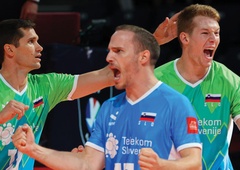 Slovenija ostaja neporažena: odbojkarji so nadigrali Hrvate in si prislužili prvo mesto v skupini