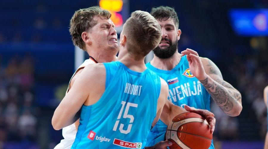 Slovenci poklapani po polomu z Nemčijo? Pa kaj še! Ob visokem porazu kot pozitivno izpostavili dejstvo, da so ... (VIDEO) (foto: Profimedia)
