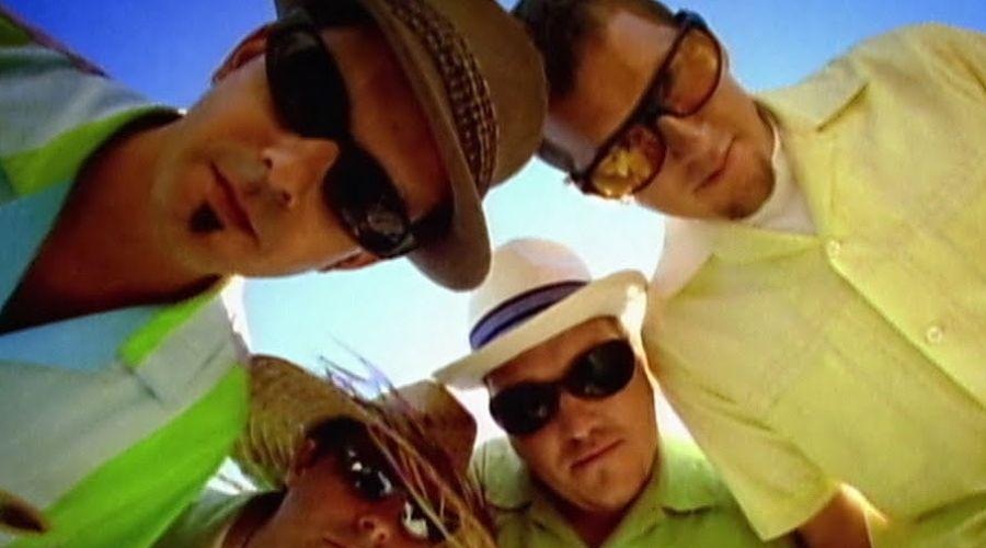 Na smrtni postelji: pevec priljubljene skupine, ki je navduševala tudi Slovence, umira (menedžer razkril žalostno zgodbo) (foto: YouTube/Smash Mouth/posnetek zaslona)