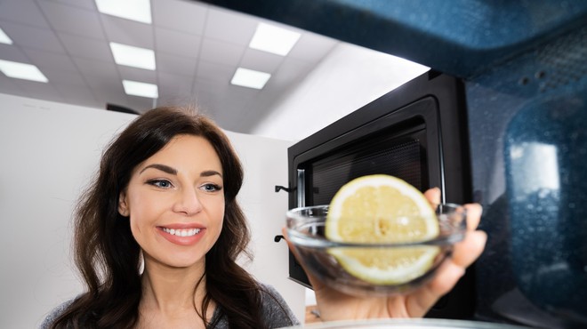 Čudežna moč: 10 načinov čiščenja s pomočjo limone (foto: Profimedia)