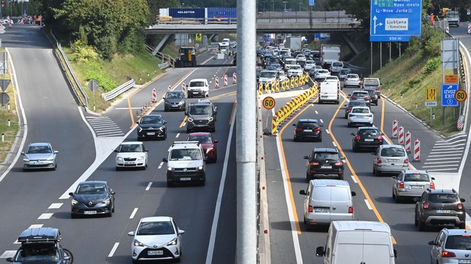 Vikend izletov raje ne načrtujte: nesreče, zastoji in zapore, kje je najhuje? (foto: Žiga Živulovič jr./Bobo)