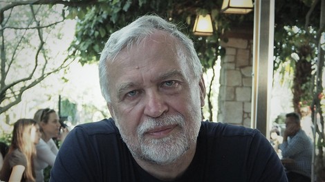Dr. Oravecz o procesu humanizacije družbe: "Na enem koncu spektra so empati, na drugem psihopati"