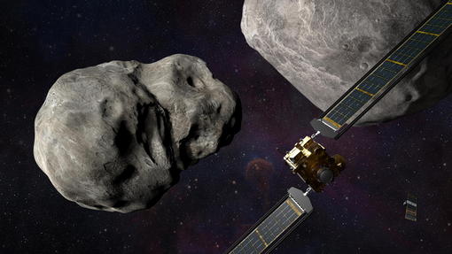 Znanstveniki presenečeni: asteroid, v katerega je s sondo trčila Nasa, se obnaša zelo nenavadno