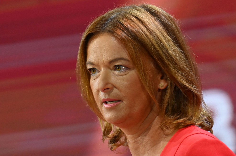 Tanja Fajon o bližnjevzhodnem konfliktu: "Ustaviti se mora pobijanje nedolžnih civilistov in otrok" (foto: Žiga Živulovič jr./Bobo)