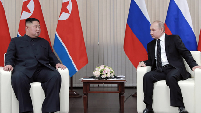 Kim Džong Un in Vladimir Putin na pogovorih o občutljivih temah (ZDA medtem svarijo Severno Korejo) (foto: Profimedia)