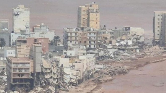 Libijo doletela grozljiva naravna katastrofa, na tisoče mrtvih in pogrešanih: "Trupla ležijo vsepovsod!" (VIDEO) (foto: YouTube/Almarsad/posnetek zaslona)