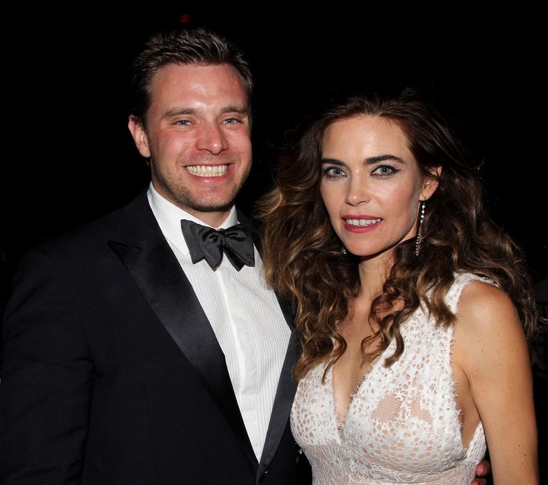 Billy Miller in Amelia Heinle.