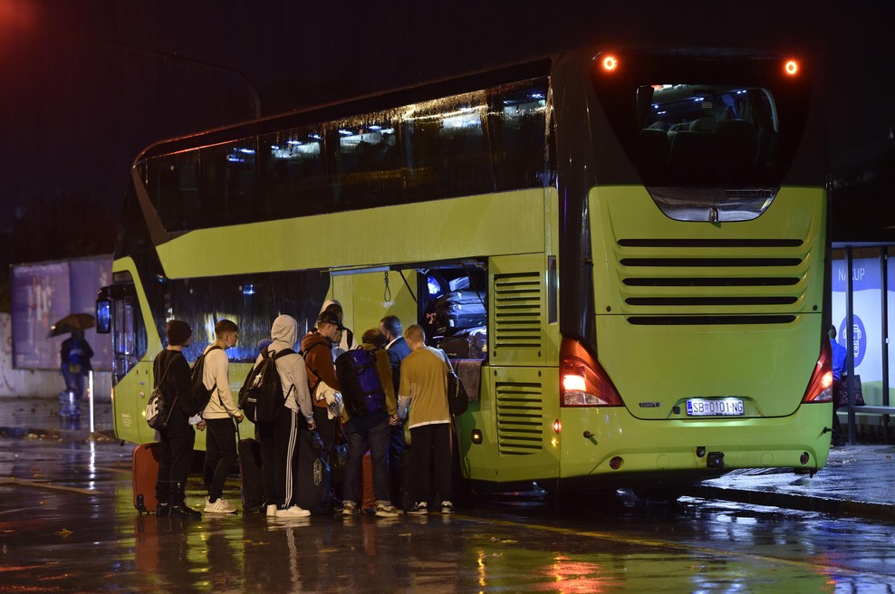 Flixbus na avtocesti pozabil 13 potnikov! Ostali so brez besed, ko so jim predlagali rešitev (foto: Žiga Živulović j.r./Bobo)