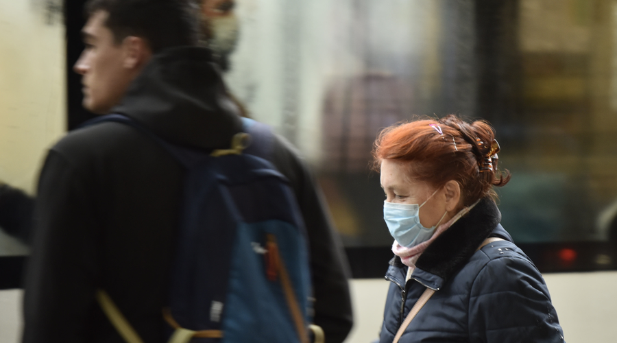 Ste med epidemijo zaradi neupoštevanja ukrepov plačali kazen? Za vas imamo dobre novice (foto: Žiga Živulovič jr./Bobo)