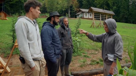 Med Timom in Kristijanom močno počilo: "Te bom moral na gobec!" (Kmetija)
