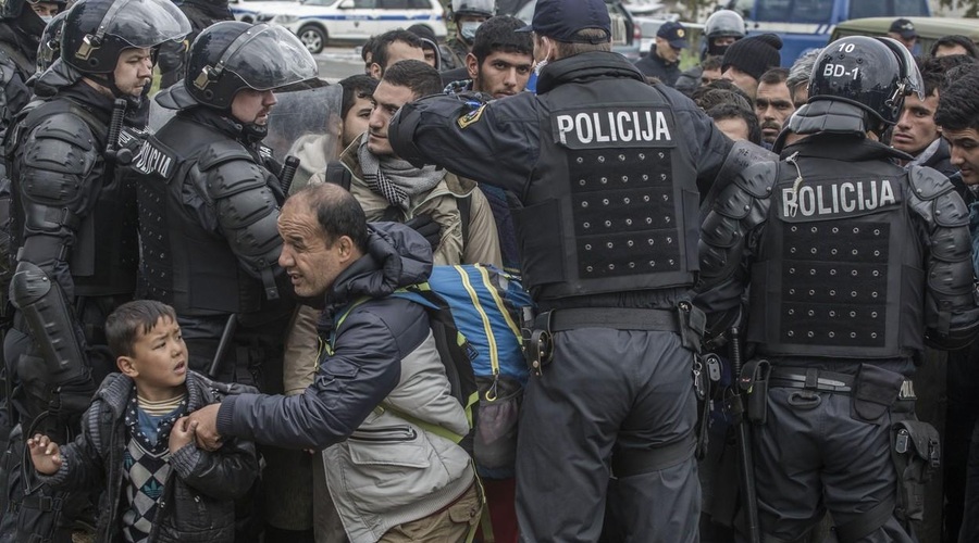 Ilegalni prehodi meje: policija okrepila nadzor na najbolj kritičnih območjih (rezultati so več kot vzpodbudni) (foto: Profimedia)