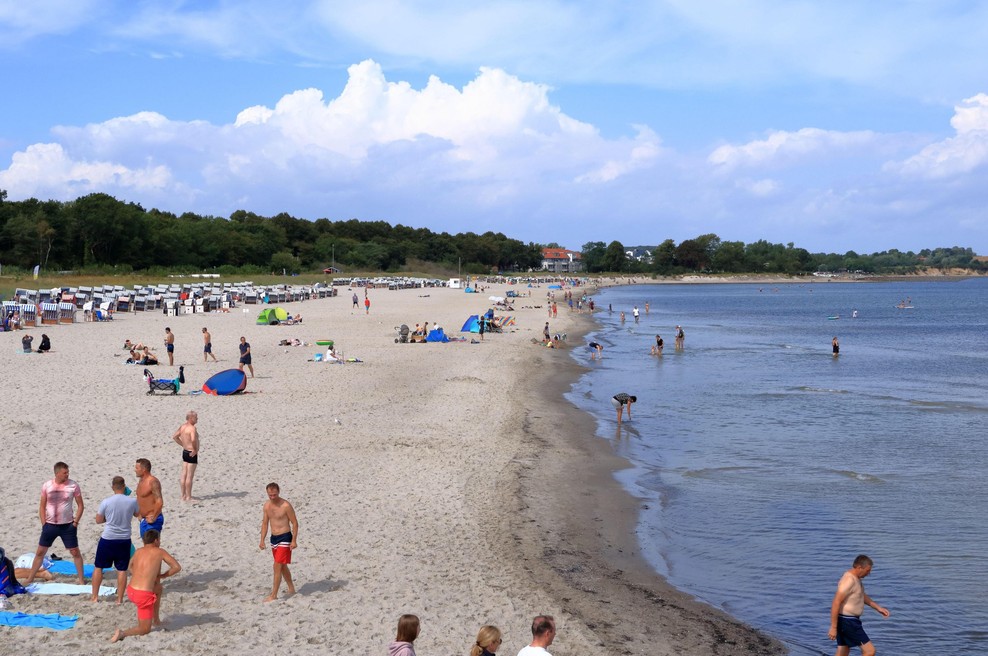 Razlog za skrb? Turisti se zaradi odkrite bakterije nočejo več kopati v morju (foto: Profimedia)