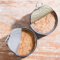 Besede nutricionistke, ki odmevajo: pozor pri konzervirani tunini, treba je vedeti, kaj pravzaprav vsebuje (in katero izbrati)