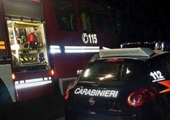 Tragedija: eksplozija v hiši usodna za 10-letnega dečka, hudo poškodovan tudi dedek