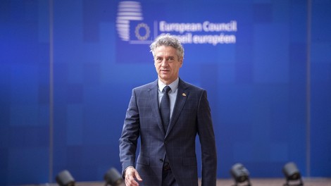 Golob o vlogi Slovenije pri reševanju bližnjevzhodnega konflikta