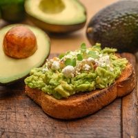 Imate radi avokado? Potem pozor - strokovnjaki pravijo takole: "Ko ga kupujete v trgovini, upoštevajte pravilo 5 dni"