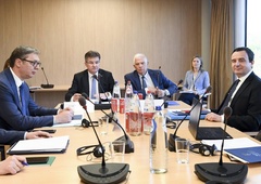 Nevarna igra Vučića in Kurtija: "Ljudje brez kalibra in brez idej nam govorijo črno-belo resnico"