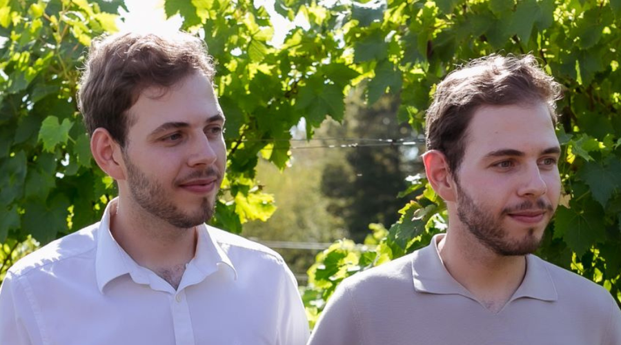 Velika prelomnica v družini Istenič: štafetno palico iz rok dedka in očeta prevzela brata dvojčka Mark in Nik Istenič (foto: Mediaspeed/Aleksandar Domitrica)