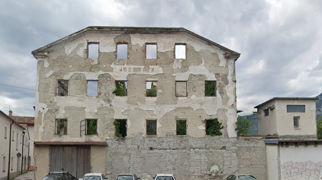 V slovenskem mestu bo iz ruševin zrasel čudovit hotel, župan žari od sreče (foto: Posnetek zaslona)