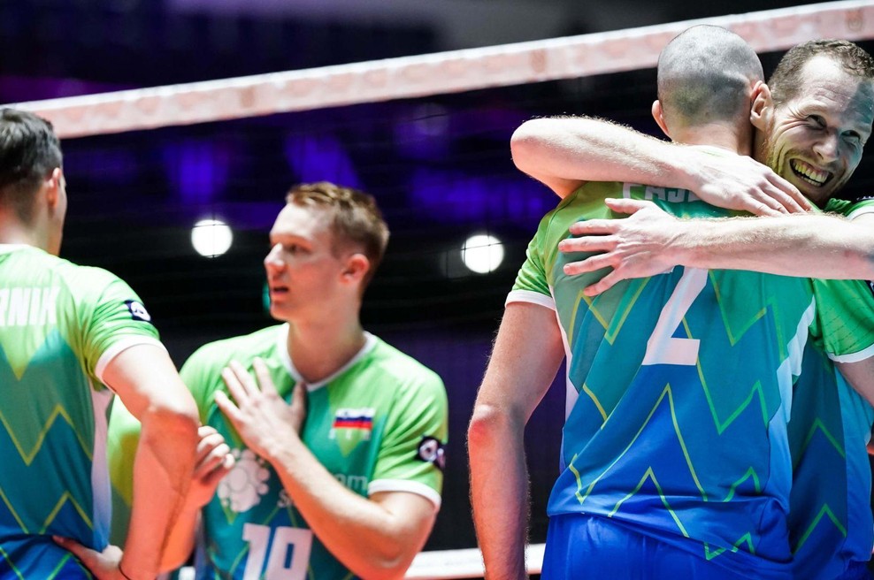 Tretja zaporedna zmaga za slovenske odbojkarje: tudi Finci jim niso bili kos (foto: Twitter/SloVolley)