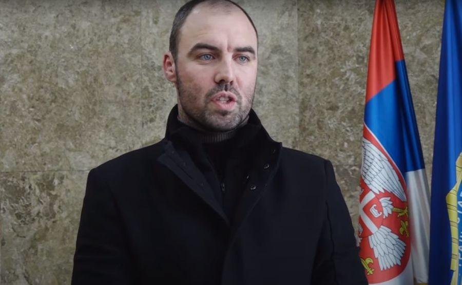 Inšpektorja, ki sta odkrila največji nasad marihuane v Evropi ...