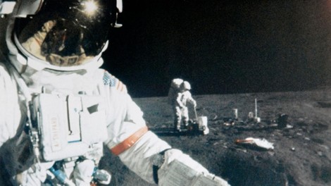 Na luno v slogu: obleke ameriških astronavtov bo oblikovala znana modna hiša