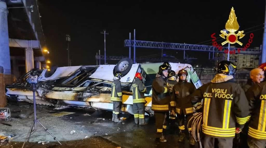 Nove podrobnosti grozljive nesreče avtobusa, v kateri je umrlo 21 ljudi: "Kriki so se spremenili v smrtno tišino" (foto: Profimedia)