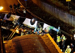 VIDEO: V javnost prišel posnetek nesreče avtobusa, v kateri je umrlo 21 ljudi