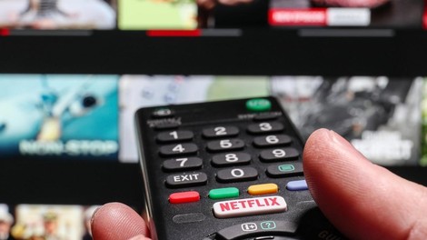 Slaba novica: Netflix viša cene, bodo spremembe udarile tudi nas?