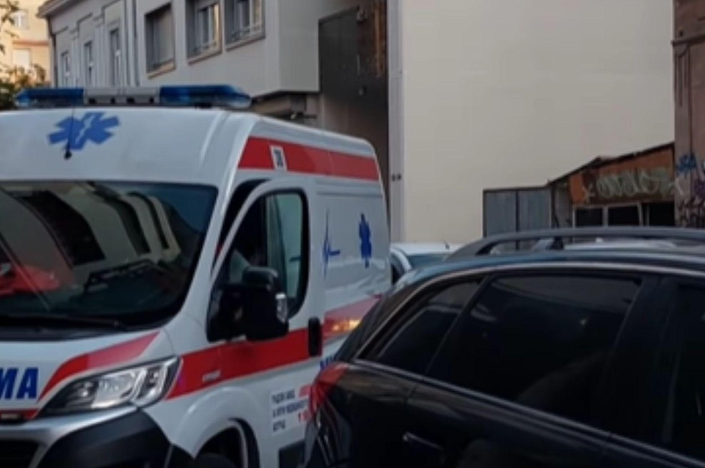 Poskus uboja v hotelu: najprej jo je pretepel, nato jo je želel vreči s terase (VIDEO) (foto: Instagram/Srcem za komsiju/posnetek zaslona)