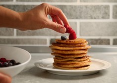 Recept za ameriške palačinke: zajtrk, ob katerem bodo tudi največji zaspanci zjutraj skočili iz postelje