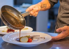 Začenja se Teden restavracij: vrhunska kuhinja po Slovencem prijazni ceni, letos pa še nov poudarek!