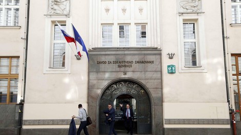 Veste, kam se obrniti po informacije o zdravstvu? Zavod za zdravstveno zavarovanje bo optimiziral komunikacijo s strankami