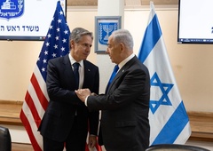 Ameriška podpora in ogorčenje: “Pobijali so dojenčke. Trupla so bila oskrunjena. Mlade ljudi so sežigali. Kako naj vse to sploh razumemo?”