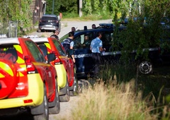 Moški vkorakal v šolo in do smrti zabodel učitelja