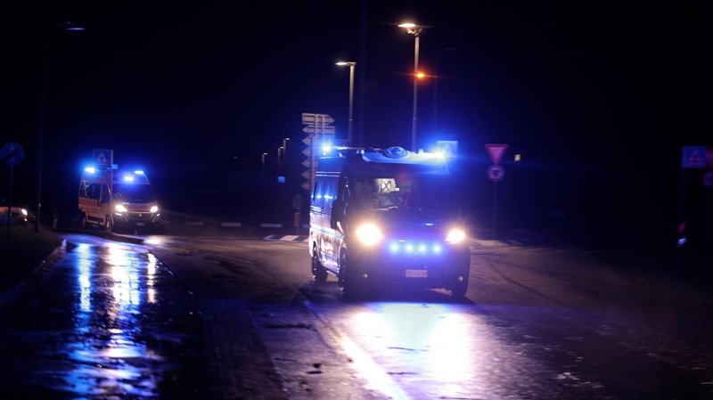 Reševalci iščejo triletnega otroka, ki ga je mama odnesla v Savo