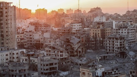 Gaza se spreminja v gromozanski kup ruševin, Izrael tarča ostrih kritik: "Napadeni smo brez razloga!"