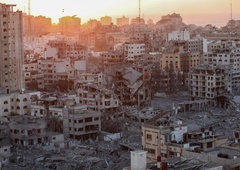 Gaza se spreminja v gromozanski kup ruševin, Izrael tarča ostrih kritik: "Napadeni smo brez razloga!"