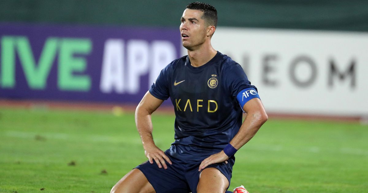 Cristiano Ronaldo está realmente enfrentando 99 chicotadas no Irã por adultério?