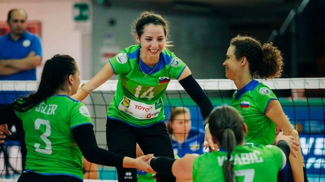 Po 10 letih se ponovno veselijo: slovenske odbojkarice osvojile medaljo na EP
