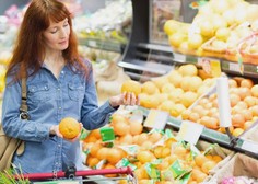 Odpoklic živila: priljubljeno sadje vsebuje preseženo vrednost pesticida