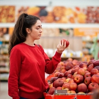 Zdravnikovo opozorilo o jabolkah: "Že vrsto let jih verjetno jeste povsem narobe," je odločno zatrdil
