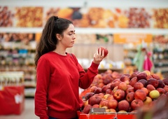 Jabolka so zdrava, toda ali jih jemo pravilno? Nutricionisti opozarjajo na pomembno podrobnost, na katero pogosto pozabimo