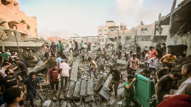 Na območju Gaze vse hujša humanitarna katastrofa, ljudje so obupani (foto: Profimedia)