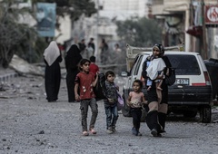 Prebivalci Gaze v veliki negotovosti: skrivnostna oznanitev premirja ali zgolj lažna propaganda?