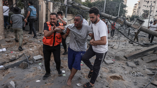 Vse več smrtnih žrtev v Gazi: ubitih na tisoče ljudi, Izraelci hudo poškodovali tudi šolo Združenih narodov (foto: Profimedia)